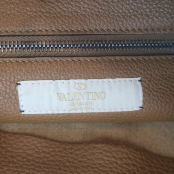 Valentino Rolling Rockstud Guitar Strap Flip-Lock Messenger Bag Brown Leather - Picture 15 of 16